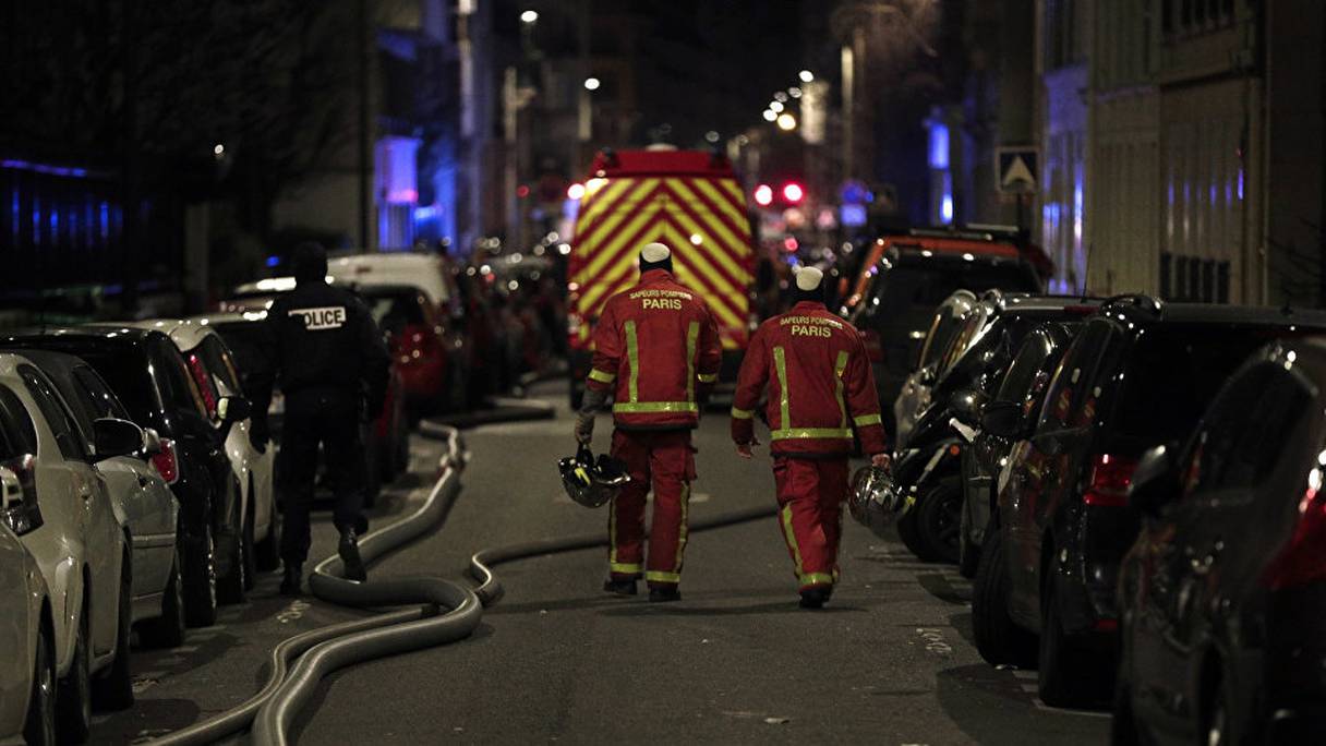 Au total, quelque 200 pompiers sur place ont participé aux opérations de secours.
