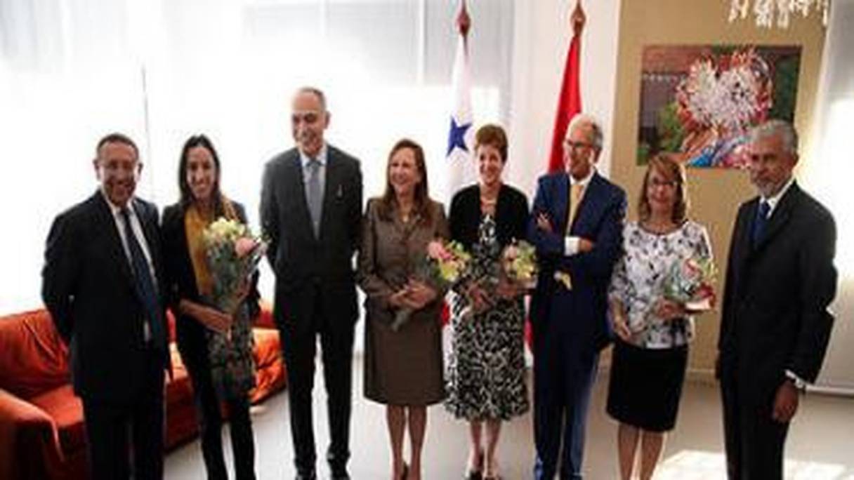 Le Panama a ouvert une ambassade à Rabat pas plus tard qu'en avril 2014, après la rupture de ses relations avec la pseudo-"RASD".
