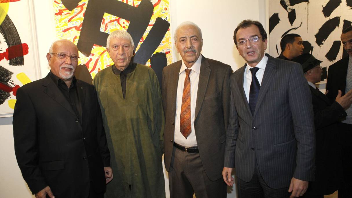 Mohamed Melihi, Farid Belkahya et Mohamed Chabaâ lors d'une exposition collective en 2012 à la galerie Loft
