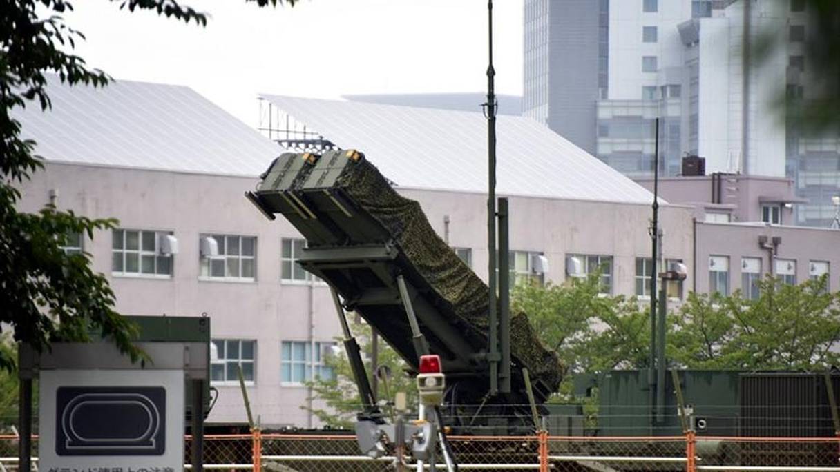 Le Japon déploie son système de défense antimissile PAC-3 sur une base des Forces d'autodéfense terrestres dans la pointe sud de Hokkaido.
