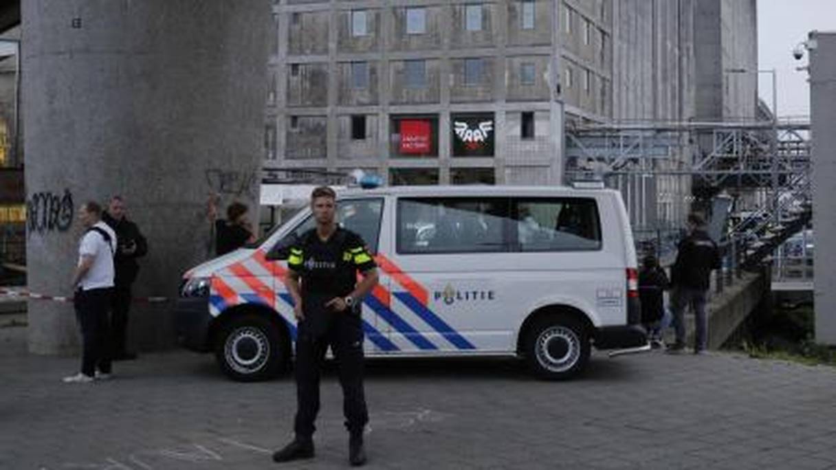 La police néerlandaise a procédé à une deuxième arrestation après l'alerte à la menace terroriste. 
