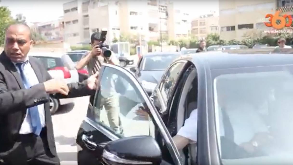 Le garde du corps d'Abdelilah Benkirane ayant agressé le journaliste de le360, Mohamed Chakir Alaoui.
