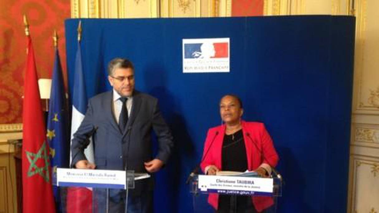 Mustapha Ramid, ministre de la Justice et des libertés et son homologue française Christiane Taubira.
