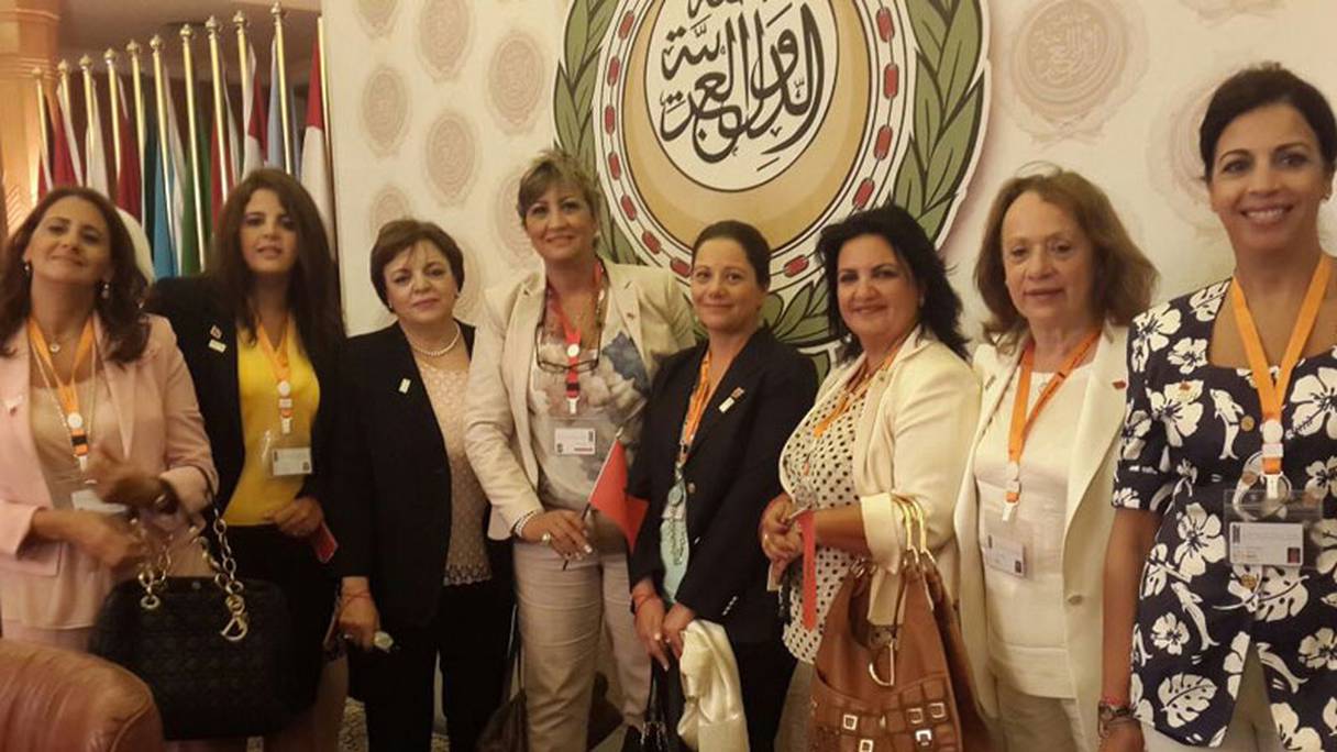 Conseil des femmes d'affaires arabes.
