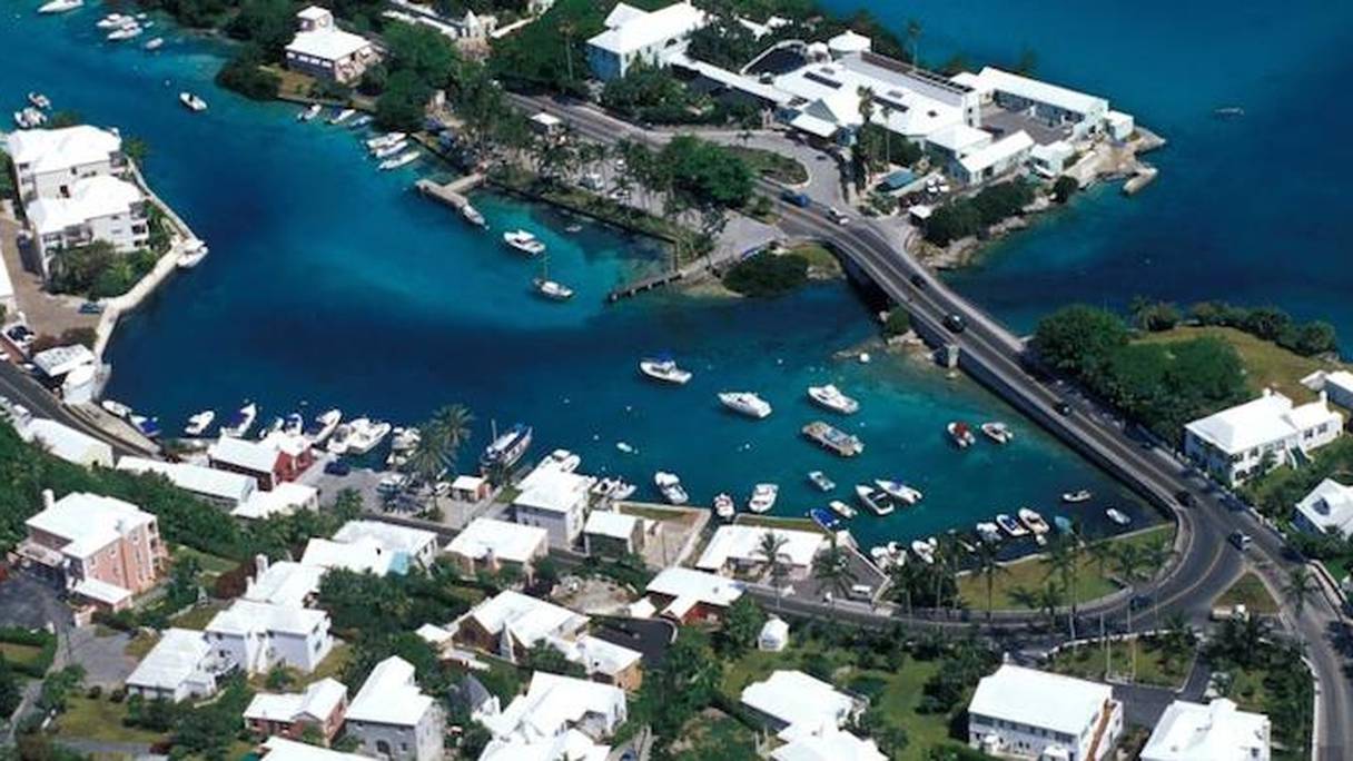 Les Bermudes, paradis fiscal.
