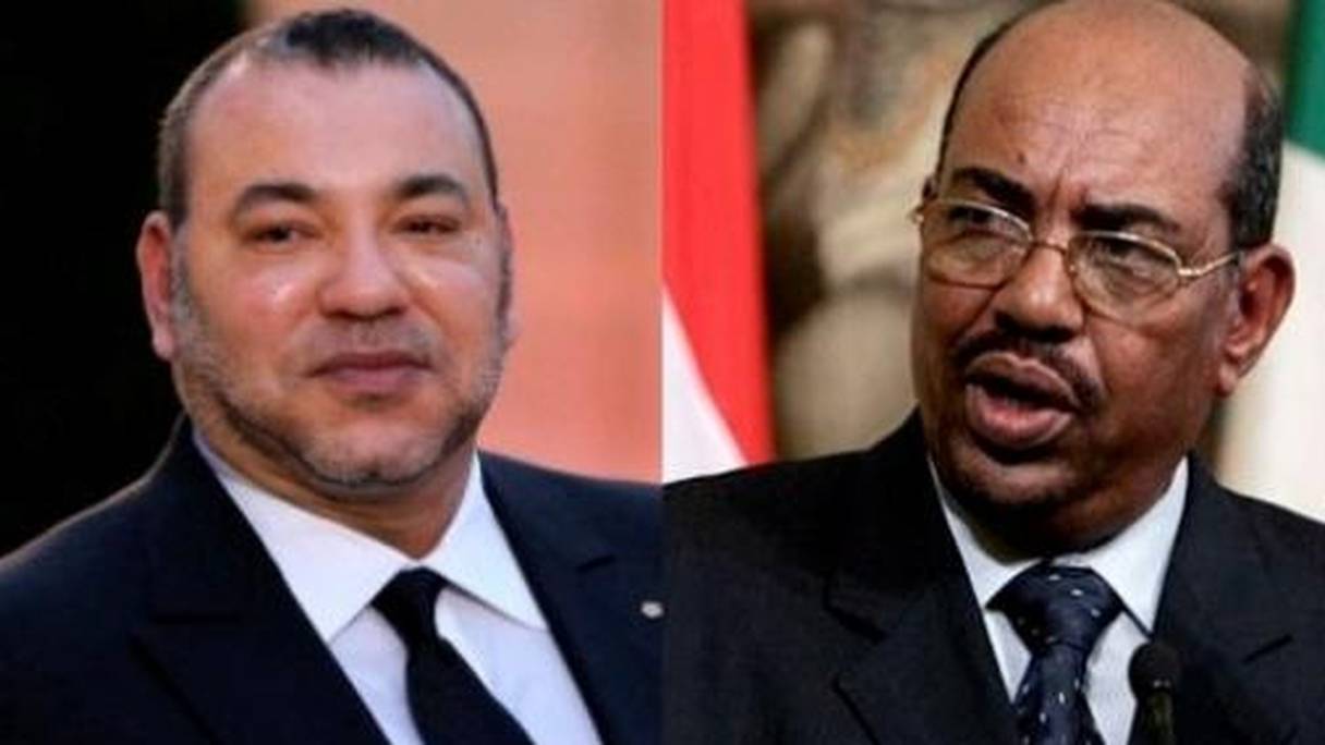 Le roi du Maroc, Mohammed VI, et le président du Soudan, Omar Al Bachir.

