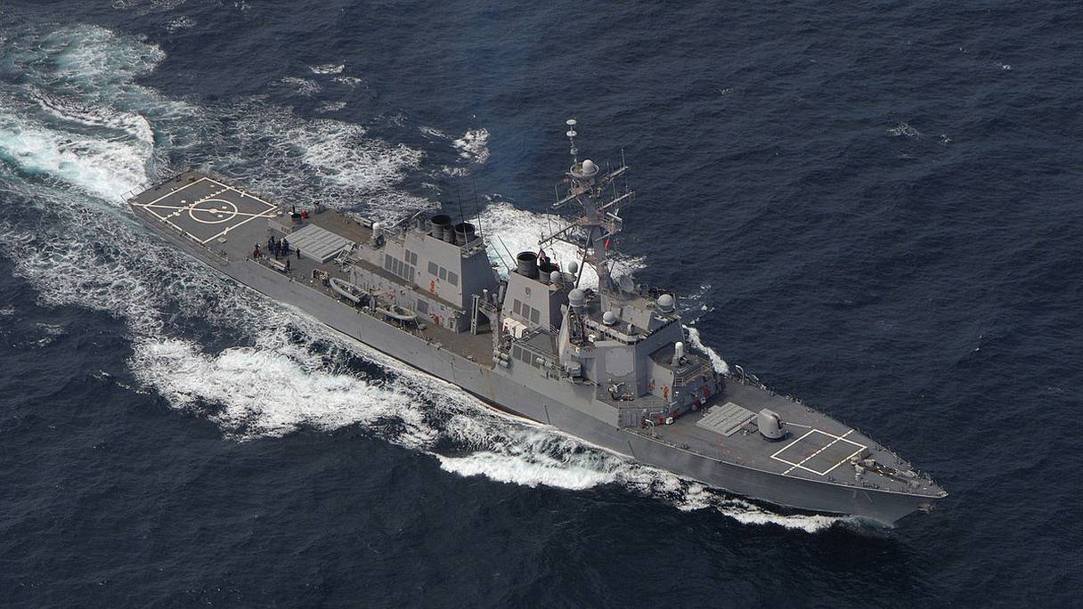 Le destroyer USS Ross est actuellement en route vers le port d'Agadir.
