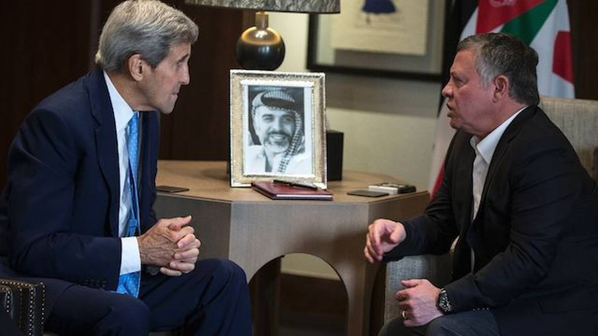 Samedi à Amman, John Kerry a eu des entretiens séparés avec le roi Abdallah II de Jordanie et le président palestinien Mahmoud Abbas.
