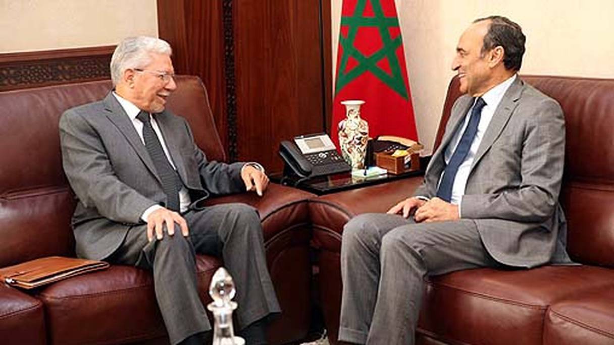 Le président de la Chambre des Représentants, Habib El Malki, et le secrétaire général de l'Union du Maghreb arabe (UMA), Taïeb Baccouche.
