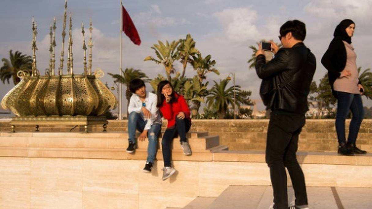 Des touristes asiatiques à Rabat, le 22 février 2017. 

