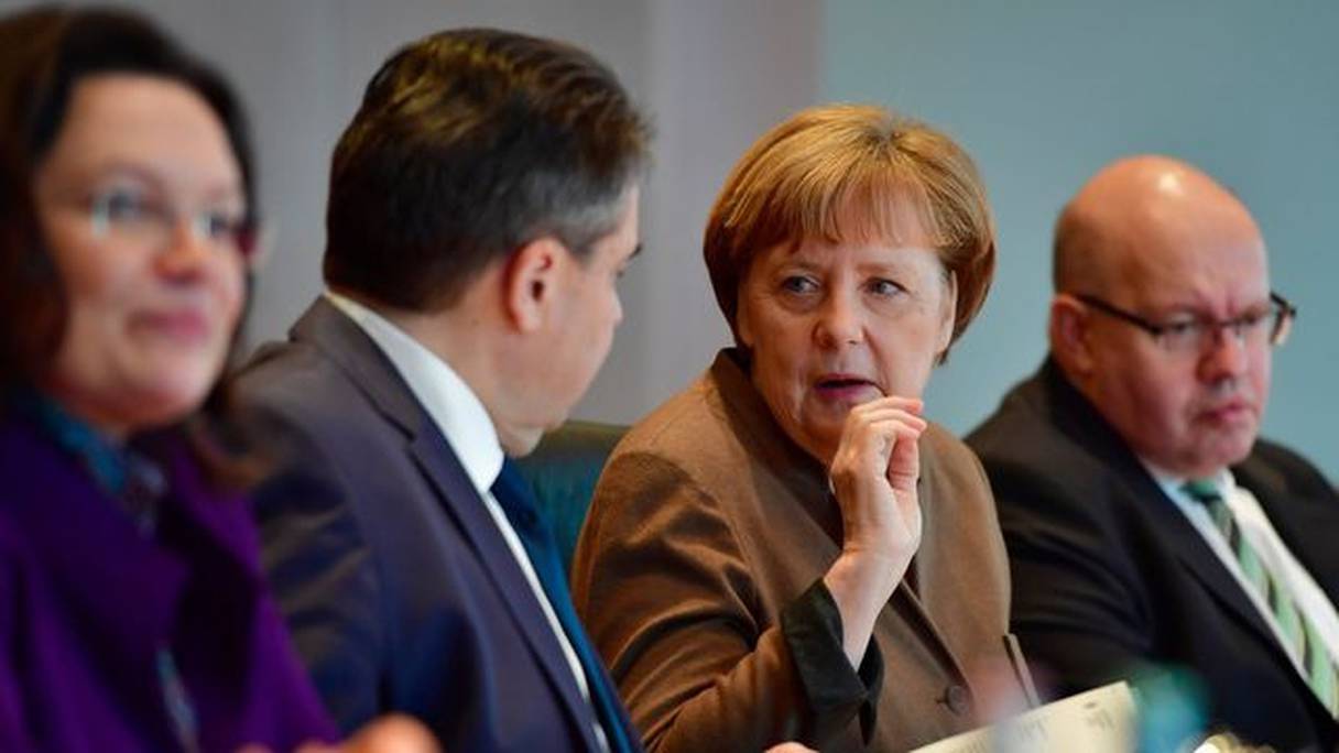 Angela Merkel lors de la réunion hebdomadaire de son cabinet, le 22 février à Berlin. 
