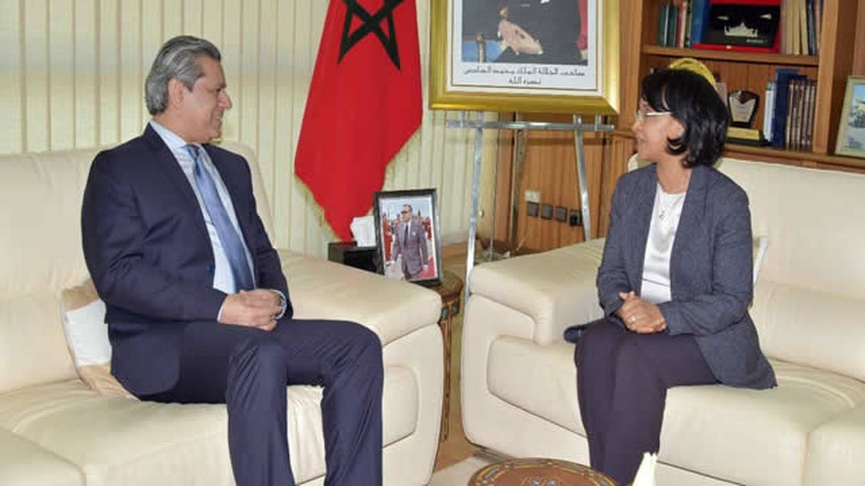 L'ambassadeur du Pakistan au Maroc, Hamid Asghar Khan. Ici, avec la Secrétaire d'État aux Affaires étrangères, Mounia Boucetta. 
