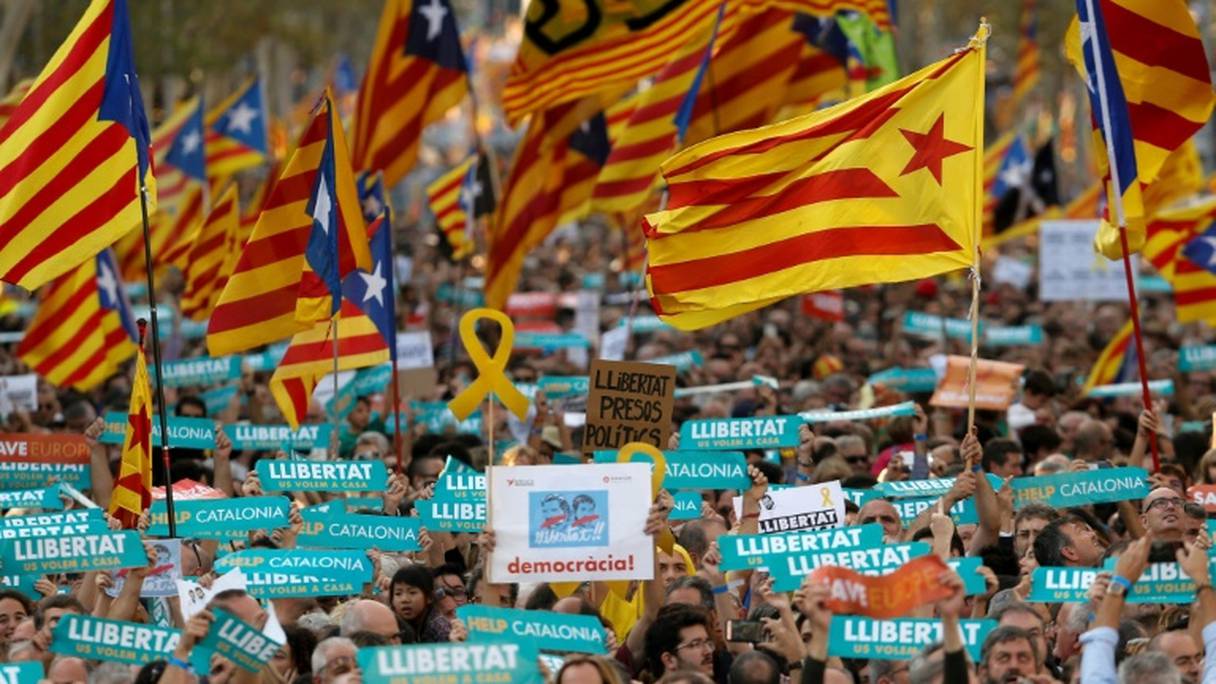 A Barcelone, les indépendantistes restent mobilisés. 
