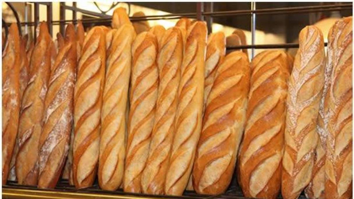 Du pain composé à hauteur de 85% de farine de blé et 15% de farine de manioc ou de maïs.
