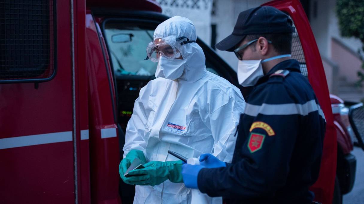 Les services de secours en première ligne dans la lutte que mène le Maroc contre la pandémie de Covid-19.
