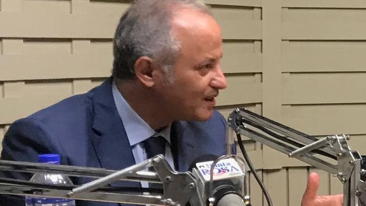 L'ambassadeur du Maroc au Pérou, Youssef Balla. 
