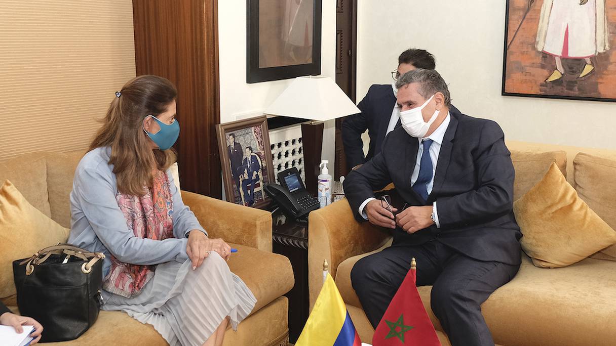 Aziz Akhannouch et la vice-présidente et ministre des Relations extérieures de Colombie, Marta Lucía Ramírez, jeudi 28 octobre à Rabat.
