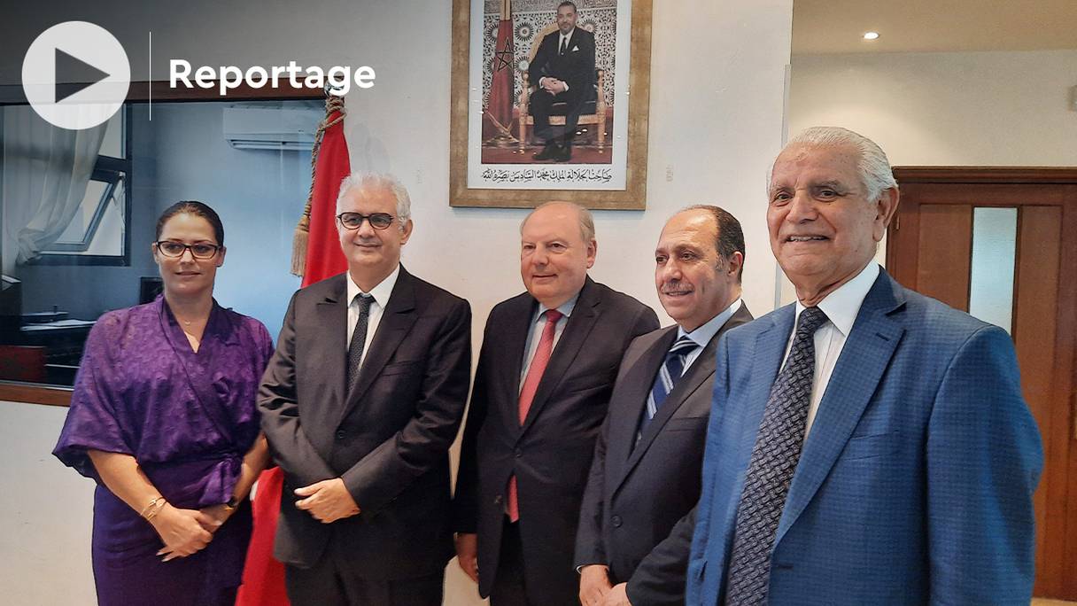Des membres du groupes d’amitié France-Maroc, issus du Sénat français et de la Chambre des conseillers, se sont réunis le 18 juillet 2022 à Rabat.
