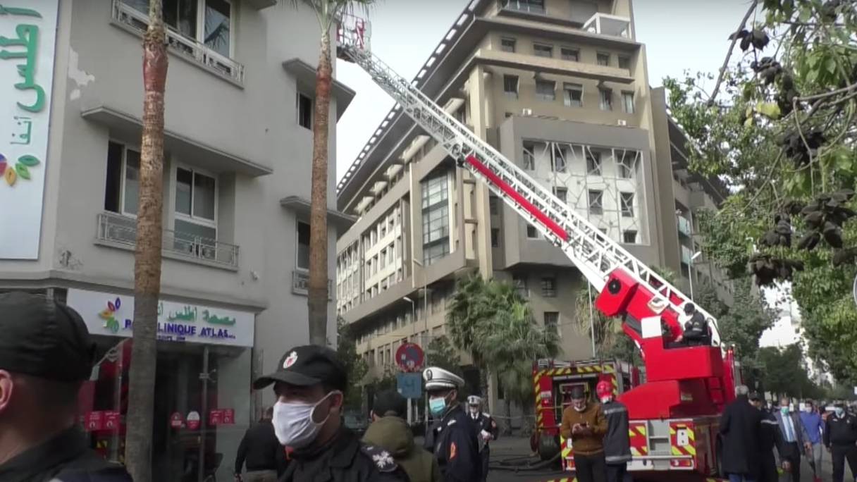 L'incendie qui s'est déclaré dans une clinique du quartier Gauthier à Casablanca, lundi 31 janvier 2022 vers 10h30, n'a fait aucune victime.
