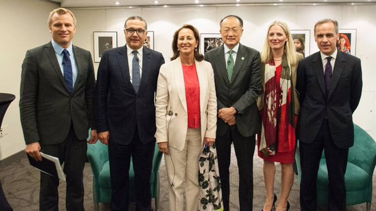 Mohamed Boussaid avec le Président de la Banque Mondiale et Ségolène Royal en marge des réunions tenues à Washington.
