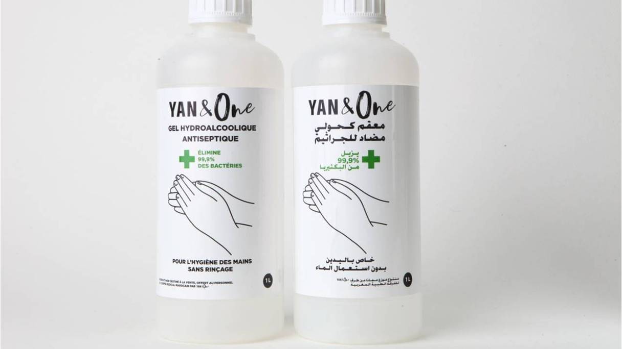 Les bouteilles de gel hydroalcoolique YAN & One.
