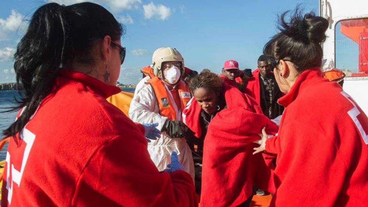 Les migrants secourus ont été pris en charge par La Croix-Rouge.
