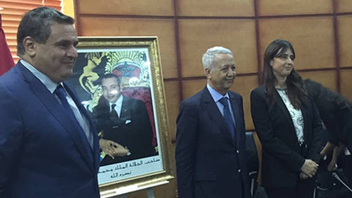 Aziz Akhannouch, Mohamed Sajid et Lamia Boutaleb, lors de la passation de pouvoir, le 6 avril 2017.
