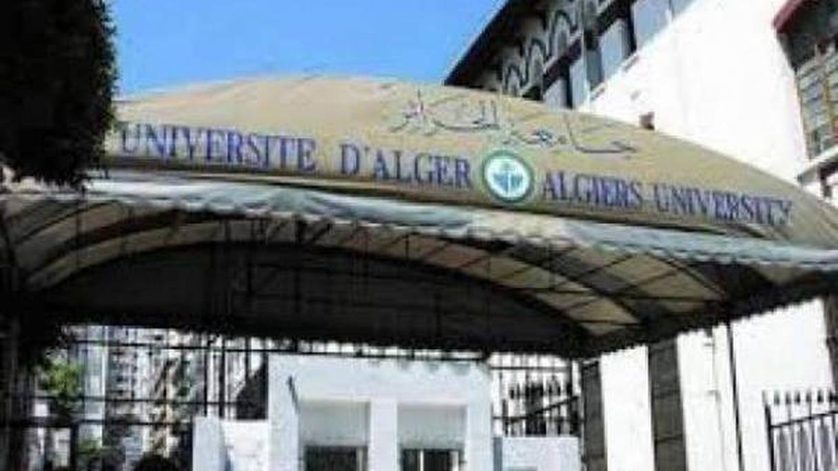 Université d'Alger. 
