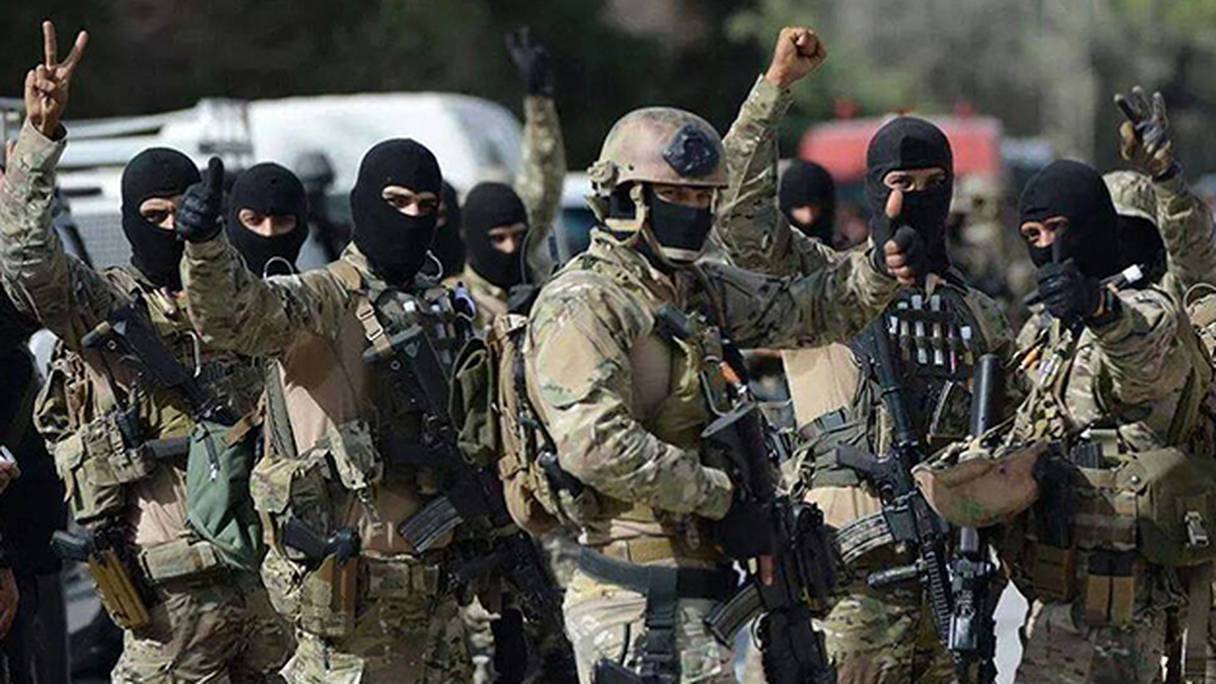 Les unités de la Garde nationale et de l'armée tunisienne à Kasserine.
