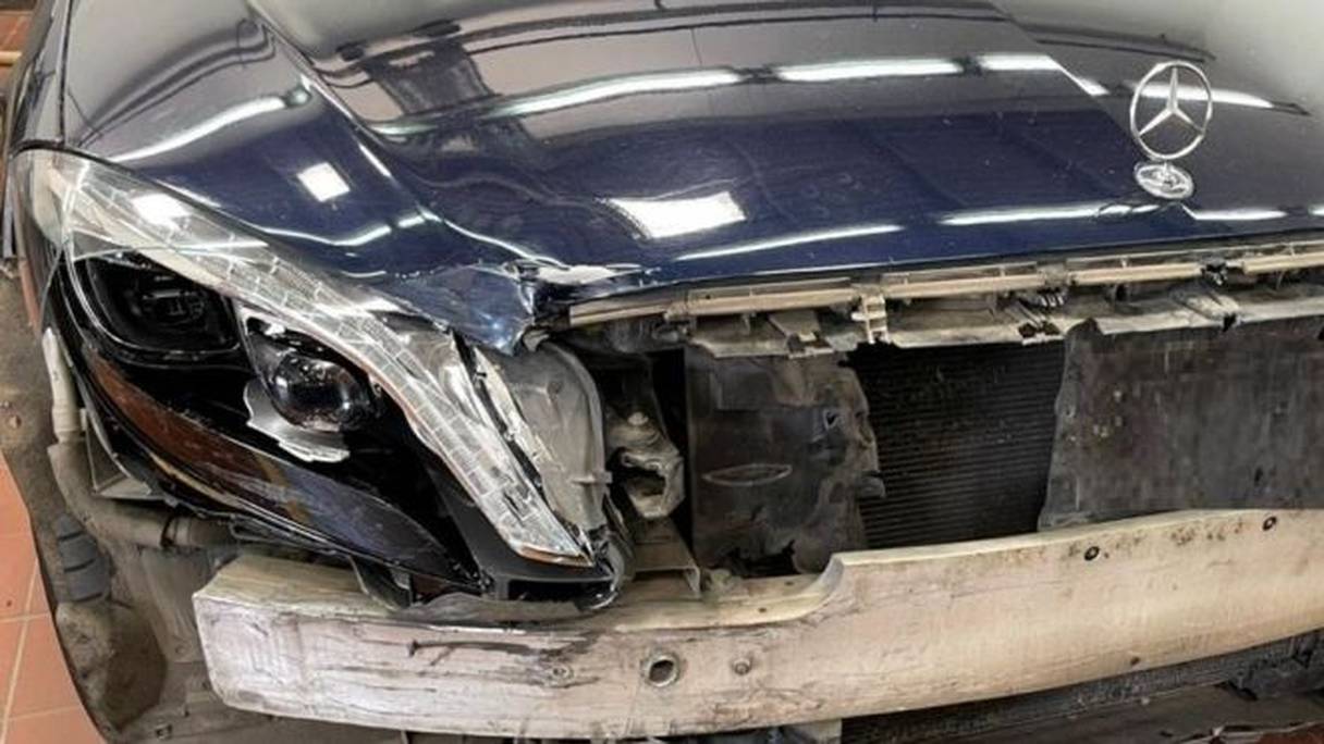 La voiture de Abdelatif Ouahbi a été heurtée par une autre voiture sur une artère du quartier de Hay Riad à Rabat.
