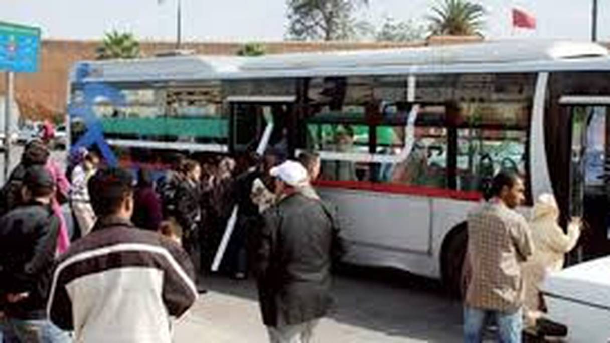 Mauvais état de la flotte des bus censés fournir un service public dans des conditions de sécurité et de confort.
