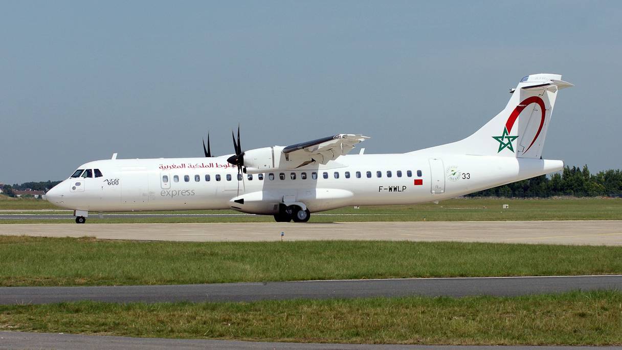 Un avion de transport régional de Royal Air Maroc. 
