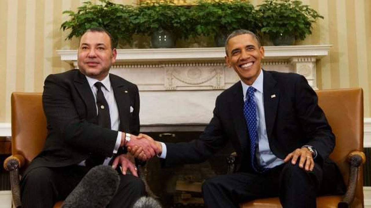 Le roi Mohammed VI et le président américain, Barack Obama, lors d'une rencontre au sommet le 22 novembre 2013 à la Maison Blanche. 
