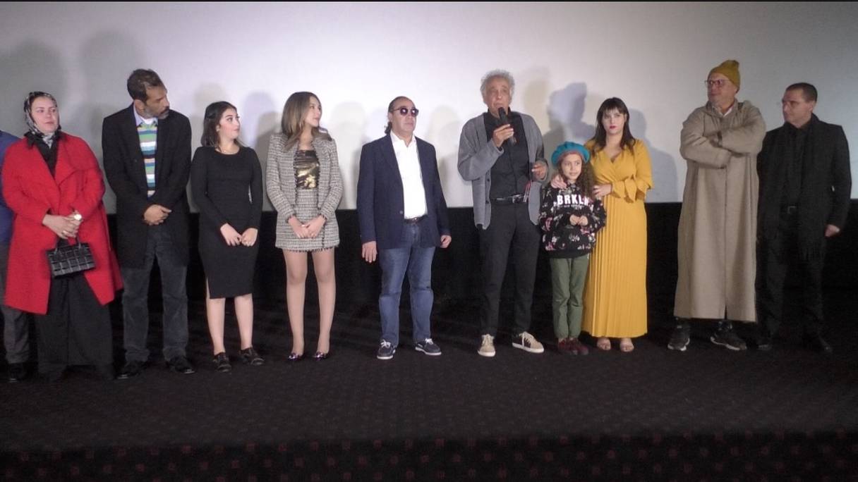 L'équipe du film «Habiba» de Hassan Benjelloun, lors de l'avant-première au Megarama de Casablanca, mardi 27 décembre 2022.
