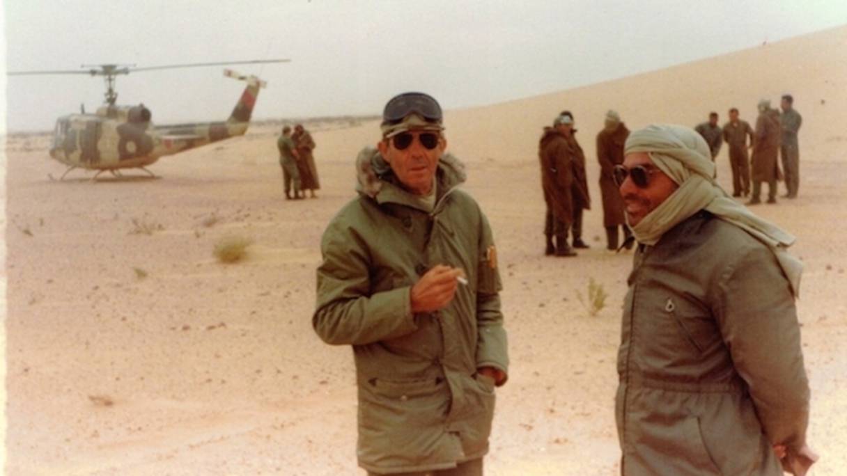 Colonel feu Abdessalam El Abidi (à droite). 
