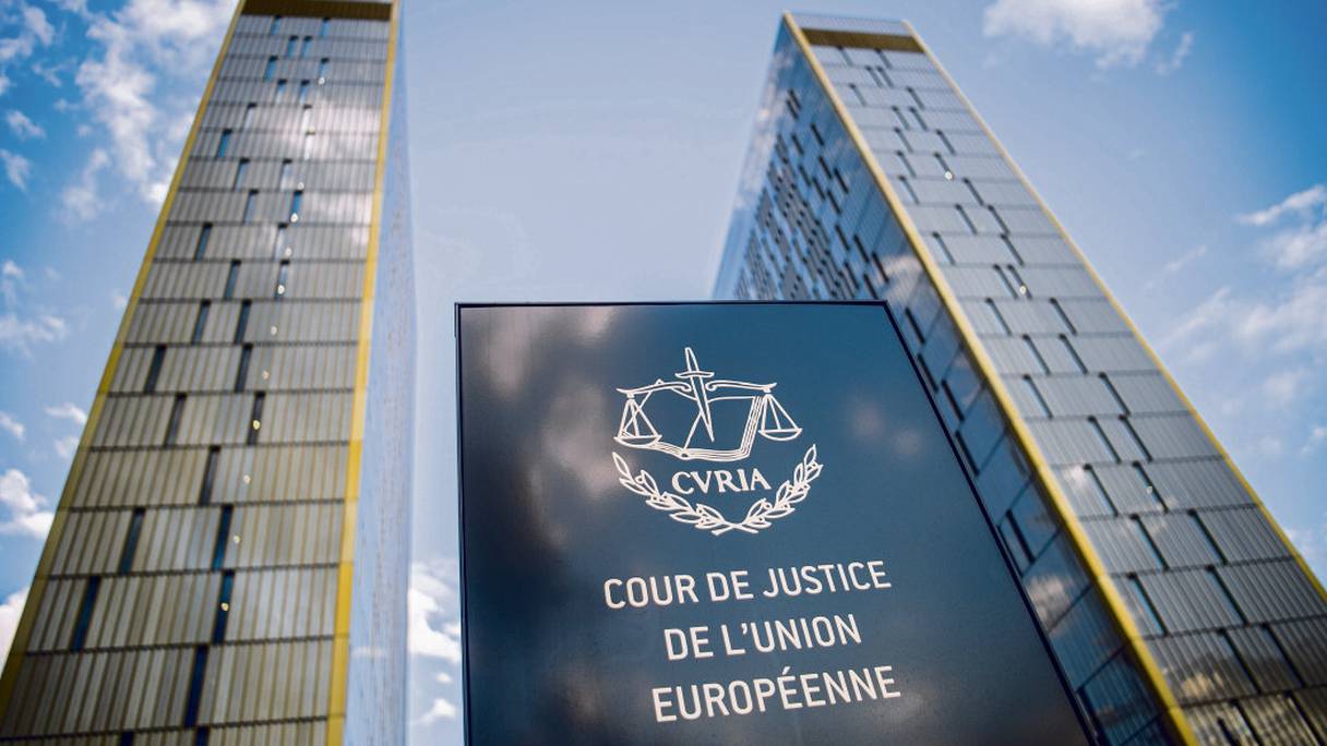 Cour de justice de l'Union européenne. 
