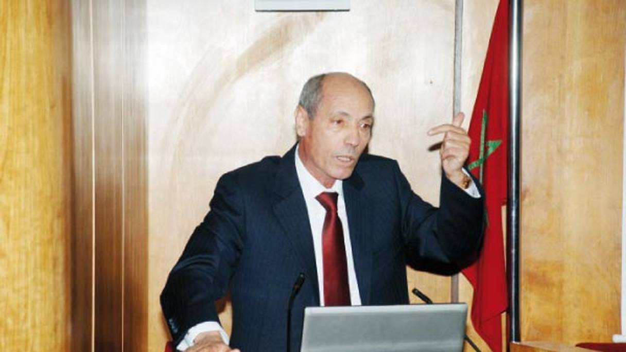 Abdessalam Seddiki, ministre de l'Emploi.

