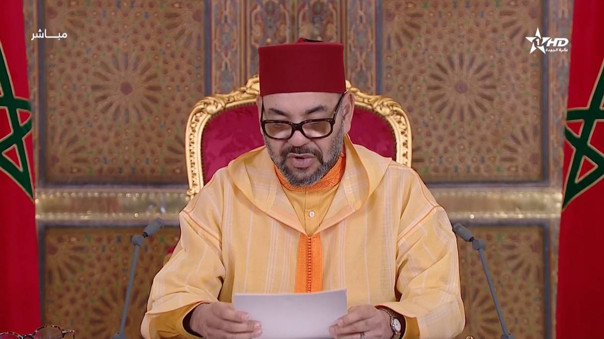 Le roi Mohammed VI a adressé, vendredi 8 octobre 2021, un discours au Parlement, à l’occasion de l’ouverture de la 1er session de la 1er année législative de la 11e législature.
