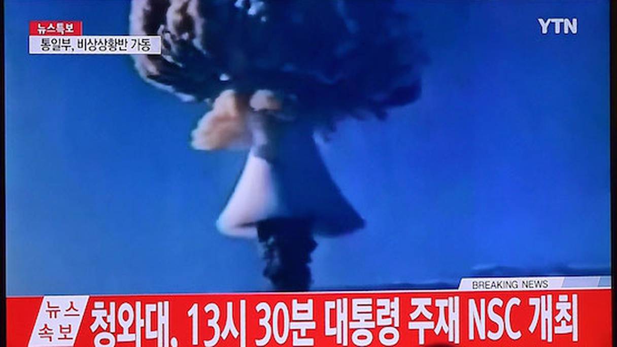 "Le premier essai de bombe à hydrogène de la République a été mené avec succès à 10H00" (01H30 GMT), a annoncé la télévision officielle nord-coréenne.
