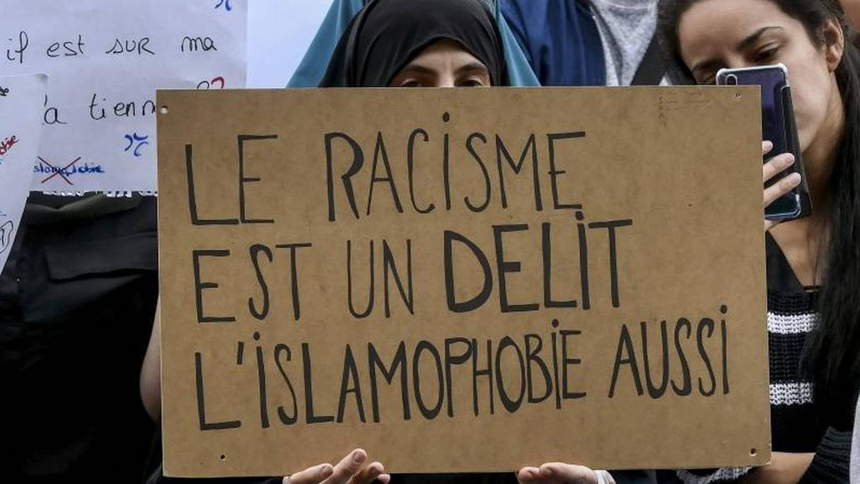 Le Collectif contre l'islamophobie en France (CCIF) a été créé au début des années 2000 par Samy Debah. 
