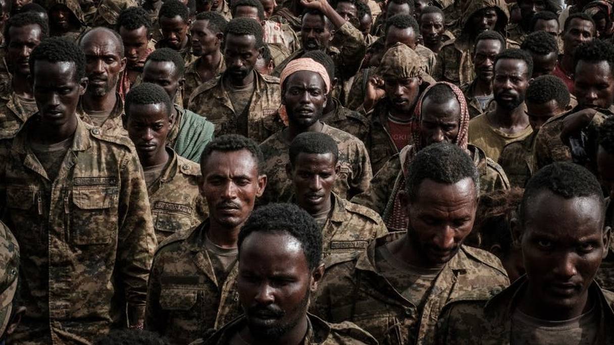 Soldats éthiopiens faits prisonniers par les rebelles tigréens, photographiés le 2 juillet 2021.
