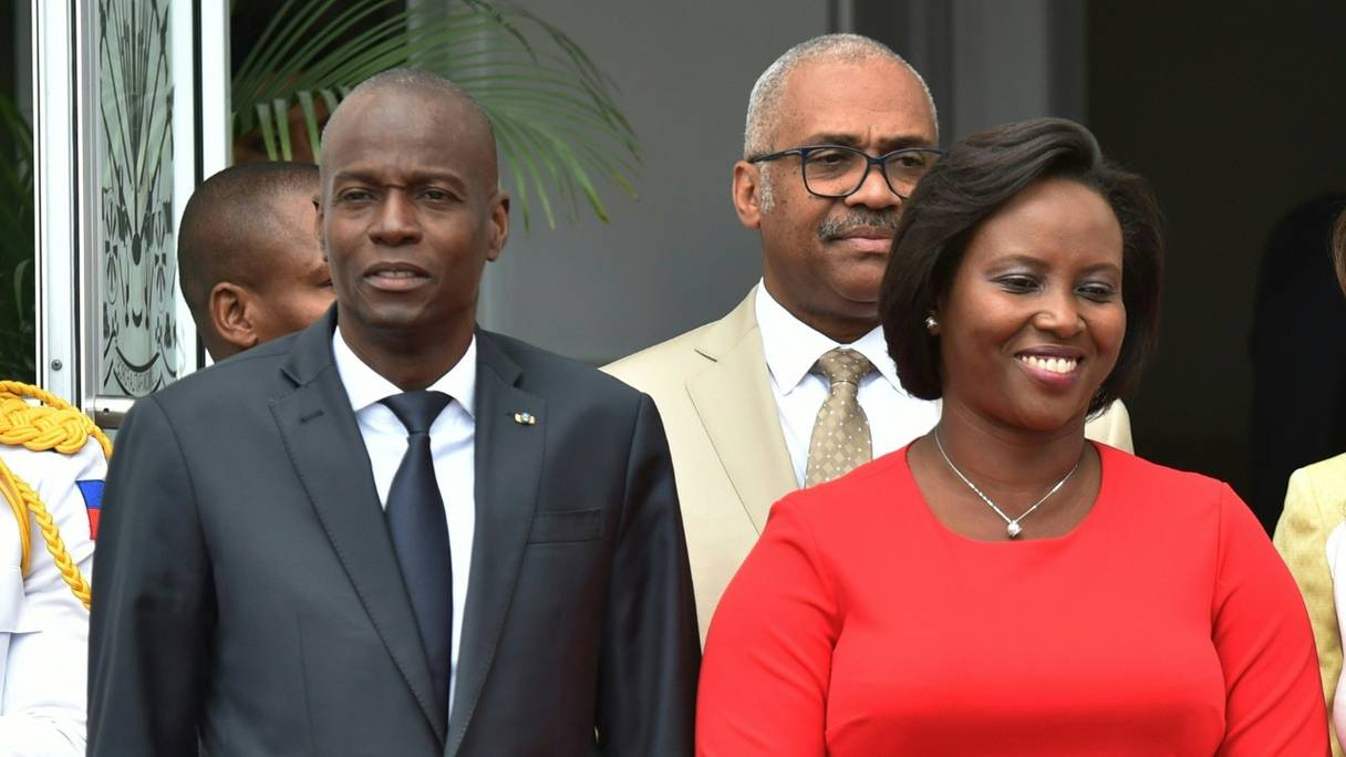 Le président Jovenel Moïse (à gauche) et la première dame Martine Moïse, au Palais national de Port-au-Prince, en Haïti, le 23 mai 2018. La veuve du président assassiné est rentrée chez elle le 17 juillet 2021 après avoir été soignée en Floride.
