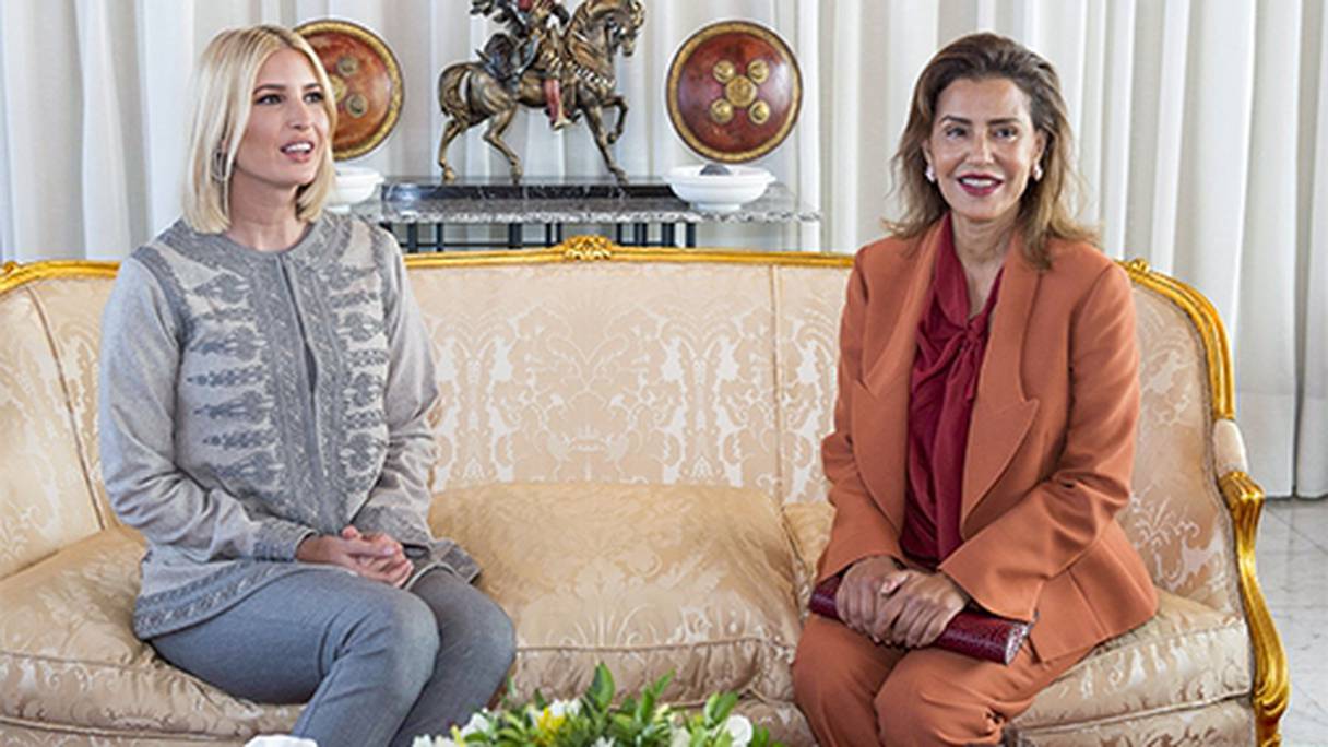 La princesse Lalla Meryem et Ivanka Trump, à son arrivée à l'aéroport de Rabat-Salé, le mercredi 6 novembre 2019. 
